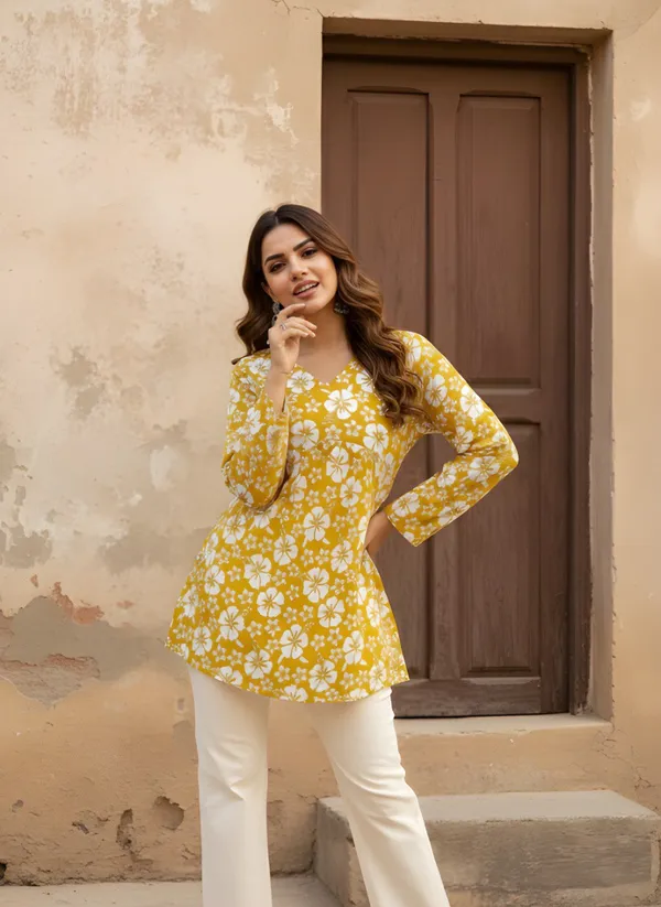 Woman_cotton_Fancy_flared_Short_kurti_&_tunic