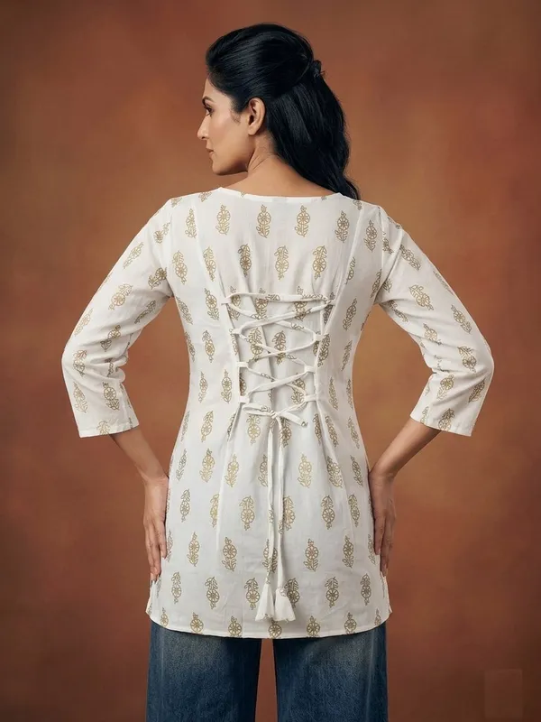 Woman_cotton_Fancy_flared_Short_kurti_&_tunic