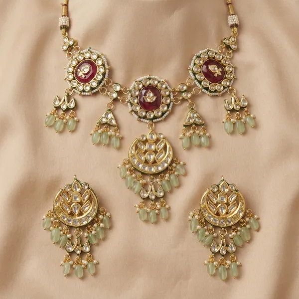 Gold_Plated_Kundan_Meenakari_Necklace_Set_With_Earrings