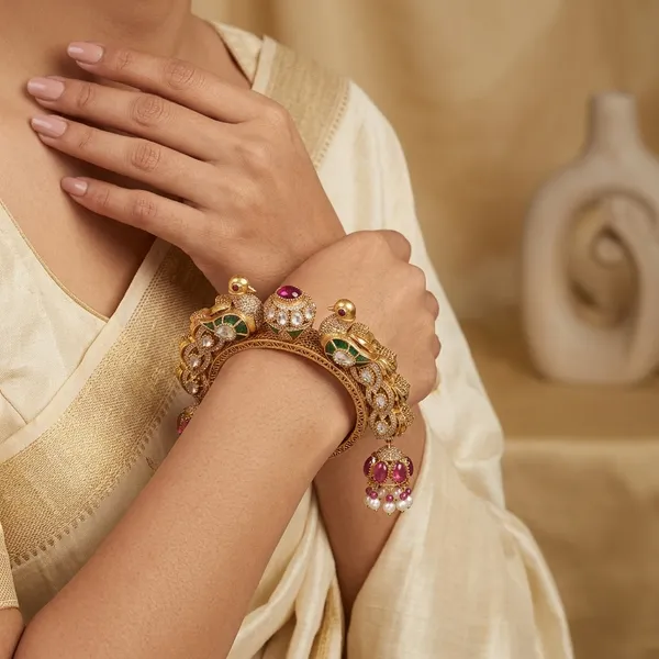 Antique_Gold_Plated_Peacock_Design_Bangle_With_Stones