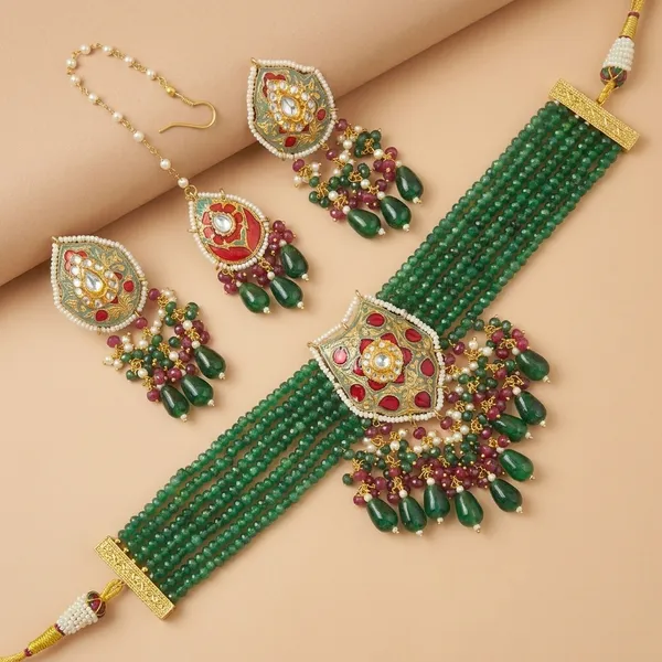 Green_Beaded_Choker_Necklace_Set_With_Earrings_And_Maang_Tikka