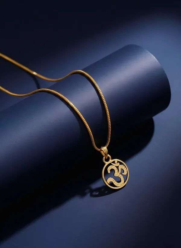 Golden_Om_Pendant_Necklace_With_Snake_Chain