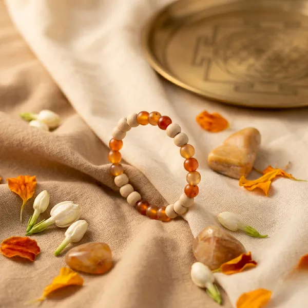 Elegant_Carnelian_Tulsi_Bracelet_|_Healing_&_Clarity