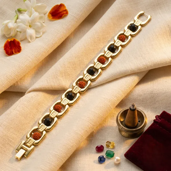 Minimalist_Metal_Ruduraksha_And_Karungali_Bracelet_Gold_|_Balance_&_Protection