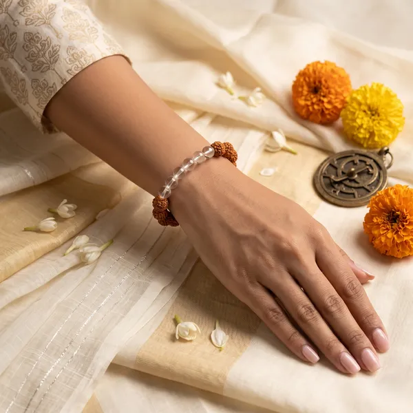 Handcrafted_5_Mukhi_Rudraksha_Bracelet_With_White_Crystals_|_Healing_&_Clarity