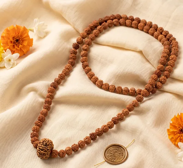Minimalist_5_Mukhi_&_10_Mukhi_Nepali_Rudraksha_Mala_Online_|_Gemsforever_|_Healing_&_Clarity