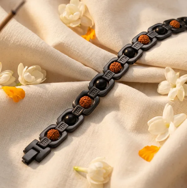 Divine_Metal_Rudraksha_And_Karungali_Bracelet_Black_|_Balance_&_Protection