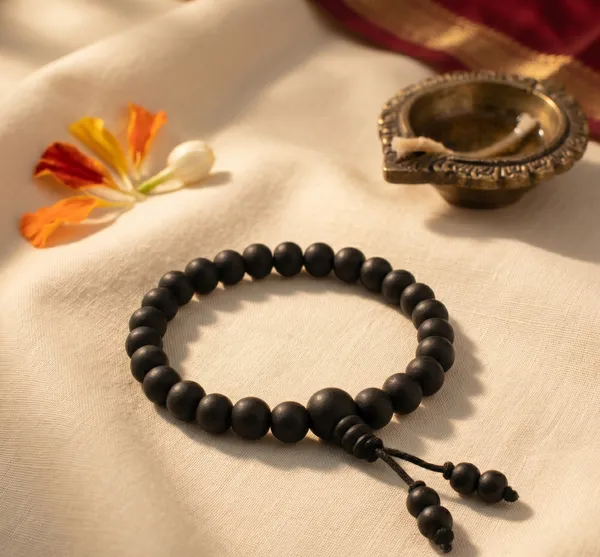 Sacred_Karungali_Malai_Bracelet_8Mm_Govt_Certified_|_Balance_&_Protection
