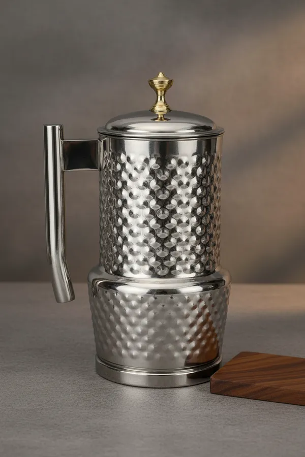 Steel_Hammered_Finish_Brass_Knob_Water_Serving_Jug_2L
