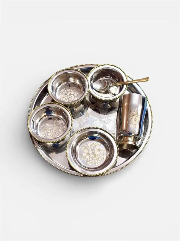 Brass_Gold_Floral_Serving_Set_And_Thali_Set_Combo