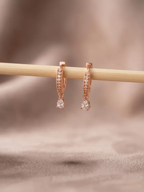Rose_Gold_Teardrop_Dangle_Hoop_Earrings
