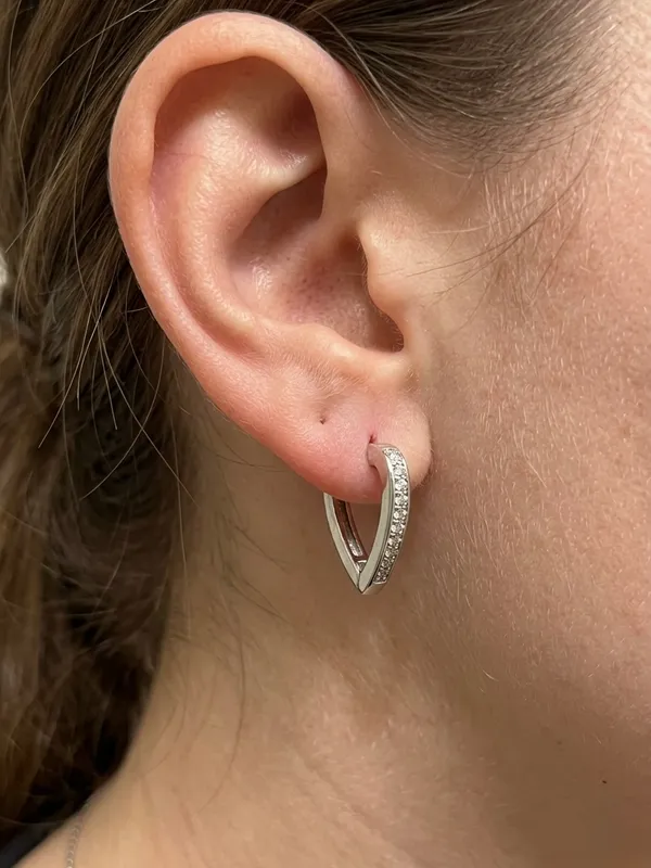 Silver_Heart_Shaped_Crystal_Hoops