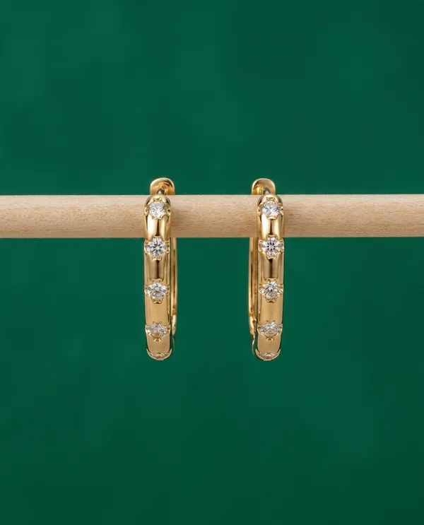 Starlit_Gold_Hoop_Earring