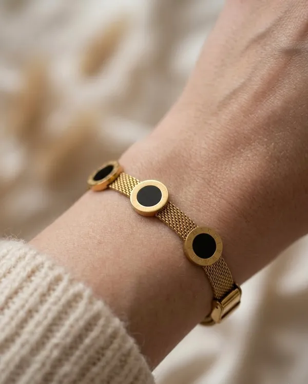 Royal_Noir_Gold_Bracelet