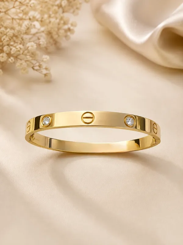 Luxe_Crystal_Cuff_Bracelet