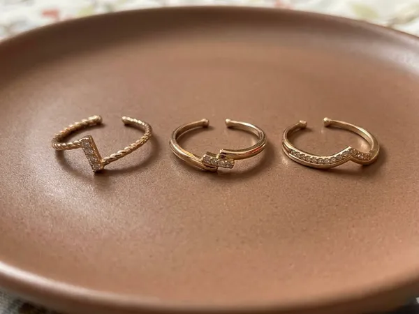 Timeless_Minimal_Grace_Adjustable_Ring_Set