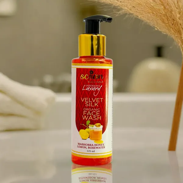 Honey_Lemon_Rose_Water_Face_Wash