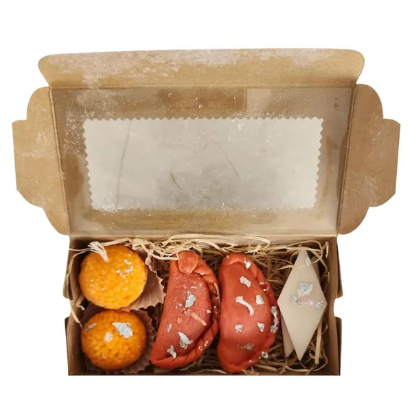 Scented_Candles_Gift_Set_Pack_Of_6