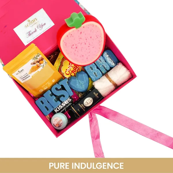 Gift_Hamper_With_Soap_And_Sponge_Pack_Of_7