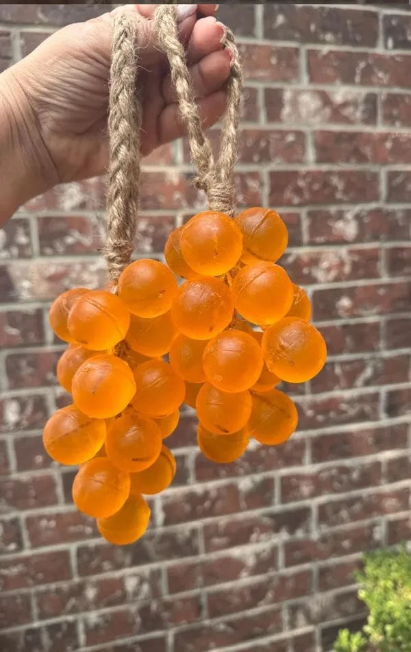Hanging_Soap_Bar_For_Bathroom_Decor_Pack_Of_2