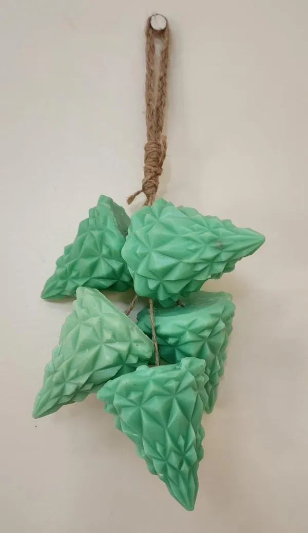 Hanging_Soap_Bar