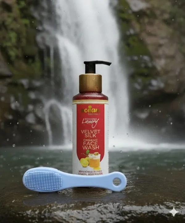 Velvet_Silk_Face_Wash_With_Cleansing_Brush_Pack_Of_2