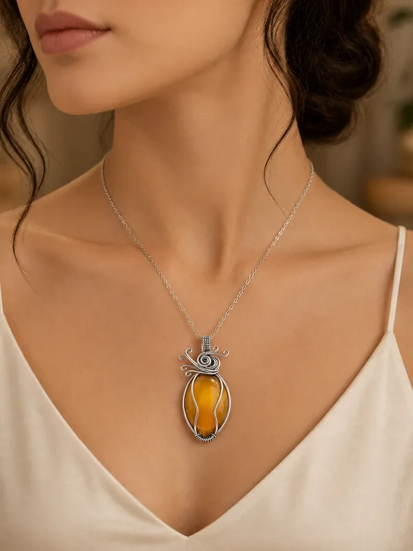 Antique_Brown_Gemstone_Brass_Pendant