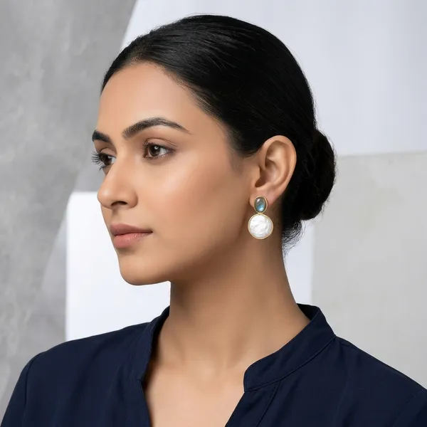 Pure_Silver_Labradorite_Coin_Shape_Pearl_Earring