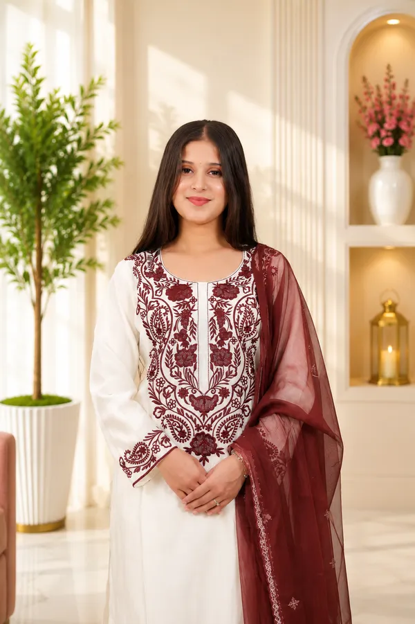Cream_Brown_Muslin_Cotton_Embroidered_Salwar_Suit_Set_For_Women