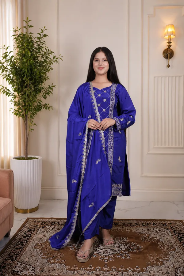 Royal_Blue_Crape_Embroidered_Salwar_Suit_Set_For_Women