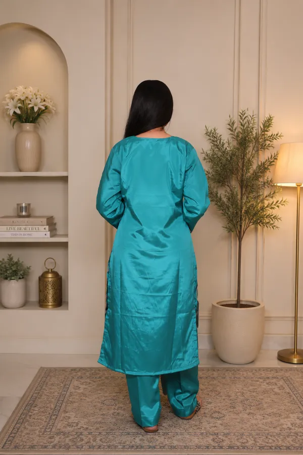 Teal_Blue_Crape_Embroidered_Salwar_Suit_Set_For_Women