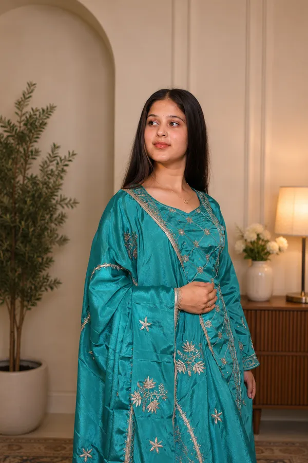 Teal_Blue_Crape_Embroidered_Salwar_Suit_Set_For_Women