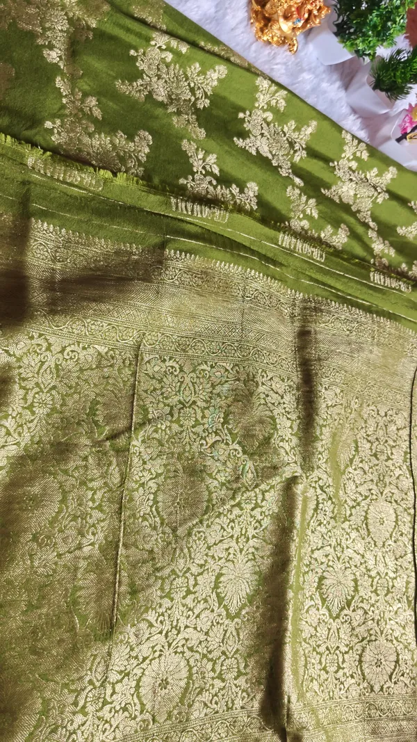 Crush_Georgette-_Jaal_pattern