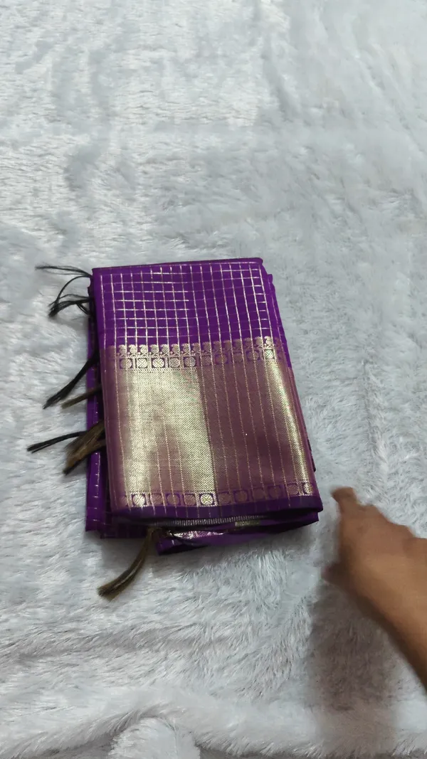 Kattan_Silk-_Checks_and_butta