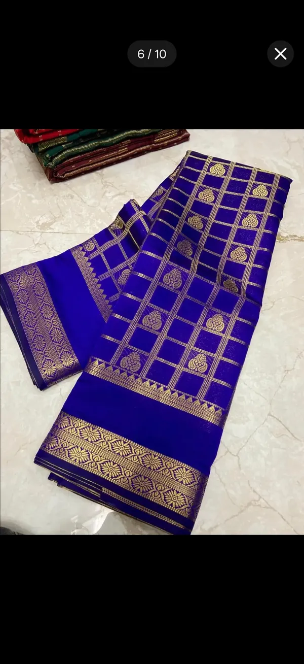 Khadi_cotton-_Golden_zari_pallu