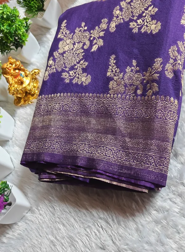 Crush_Georgette-_Jaal_pattern