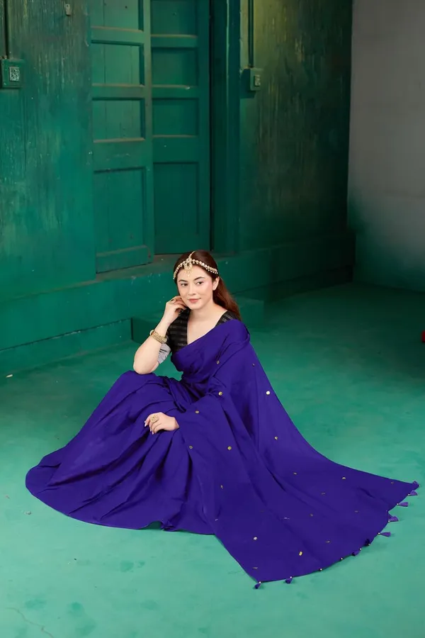 Tamaira_Fashion_Women_S_Embellished_Sequinned_Pure_Cotton_Saree_Solidsequinparent