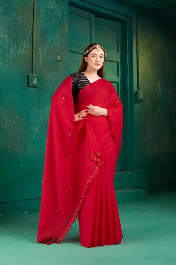 Tamaira_Fashion_Women_S_Embellished_Sequinned_Pure_Cotton_Saree_Solidsequinparent