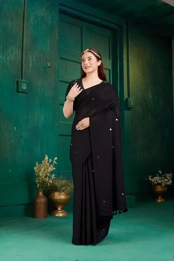 Tamaira_Fashion_Women_S_Embellished_Sequinned_Pure_Cotton_Saree_Solidsequinparent