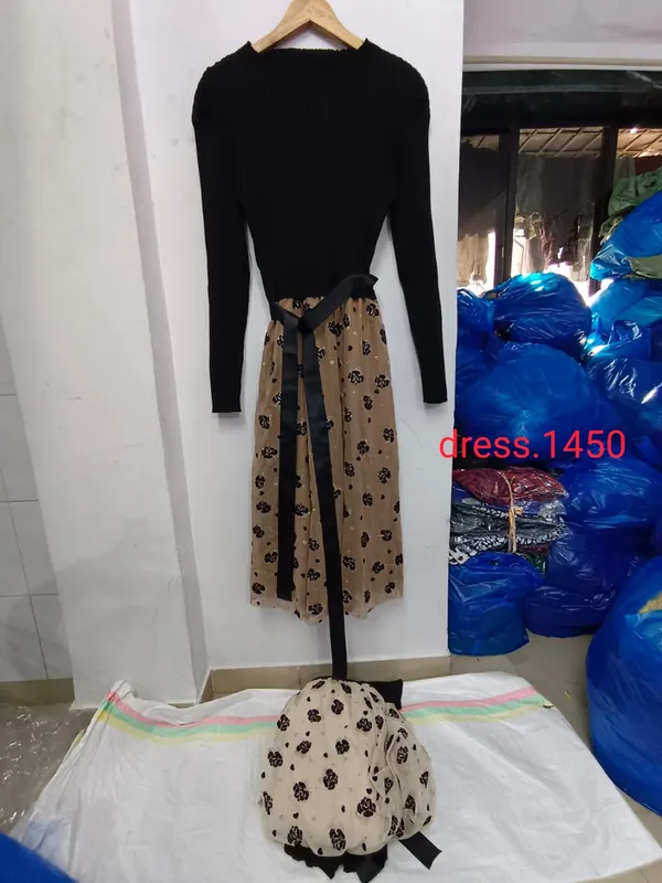 Black_And_Beige_Floral_Print_Long_Dress_For_Women