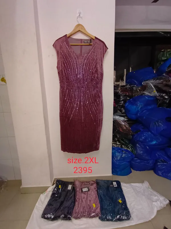 Maroon_Sequin_Embellished_Bodycon_Dress_For_Women