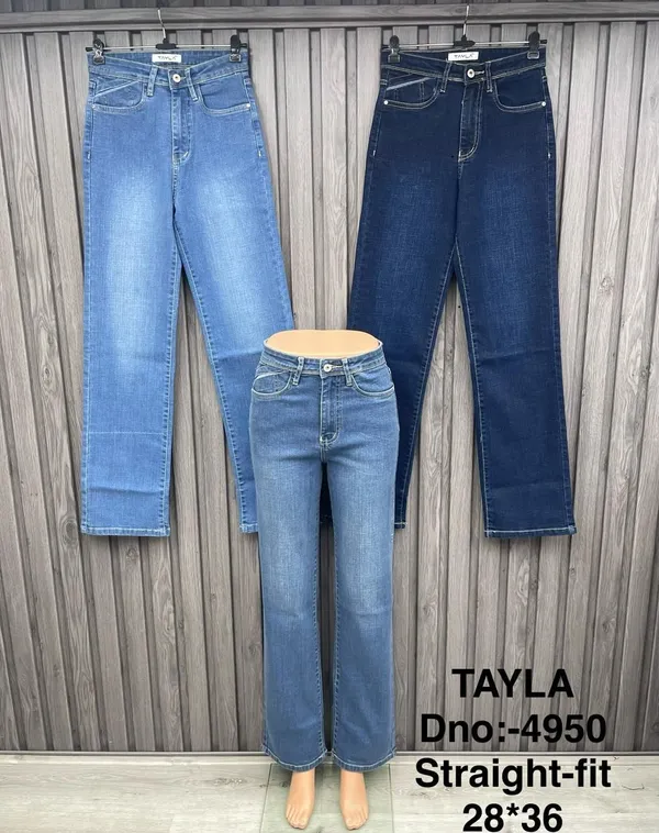 Blue_Denim_Straight_Fit_Jeans_For_Women