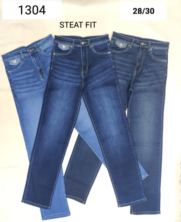 Blue_Denim_Steat_Fit_Jeans_For_Women
