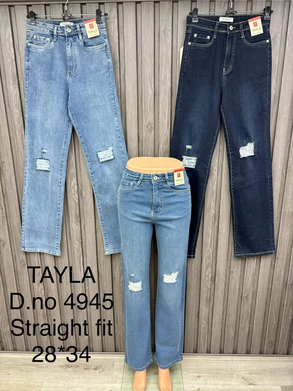 Light_Blue_Distressed_Straight_Fit_Jeans_For_Women