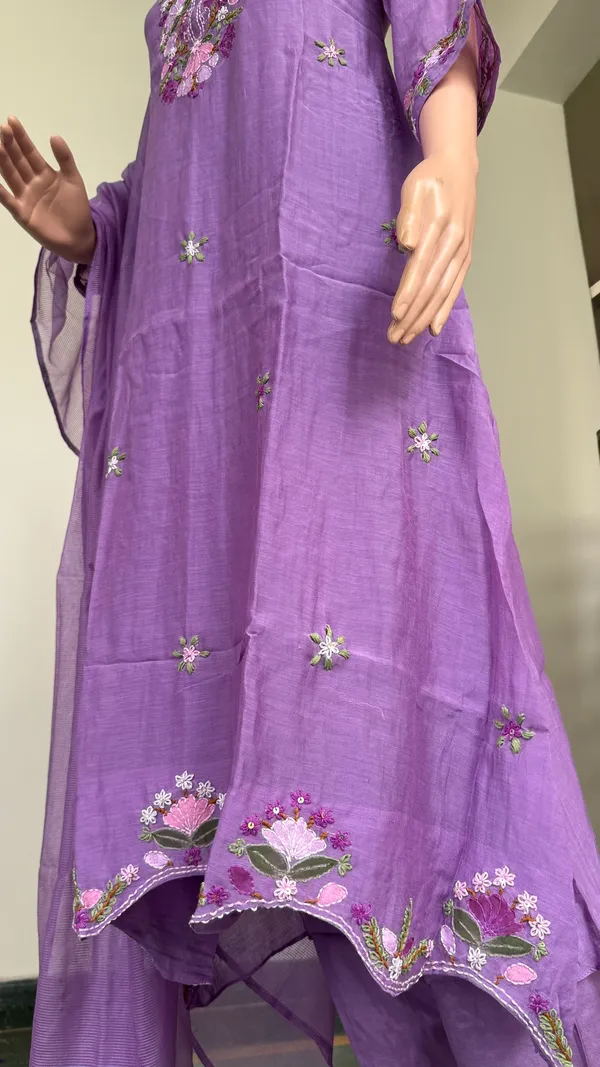 Lavender_Mul_Chanderi_Suitset_with_Embroidery_work