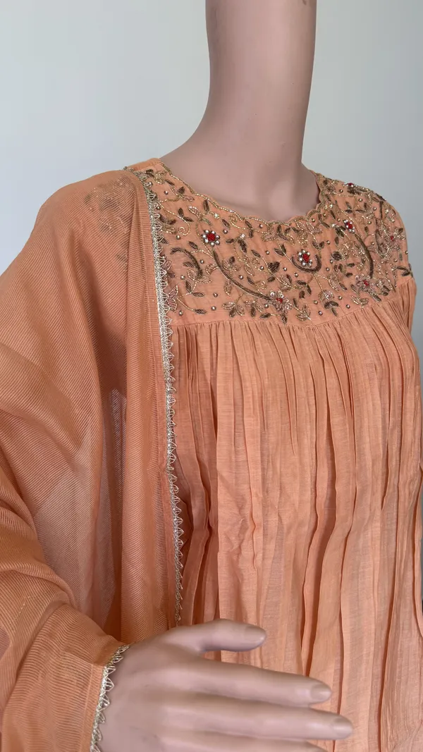 Peach_Zardosi_Work_Mul_Chanderi_Suit_Set
