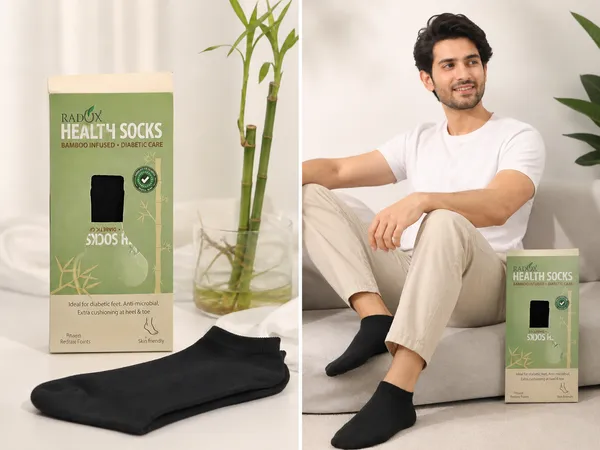 Black_Cotton_Blend_Socks_For_Unisex