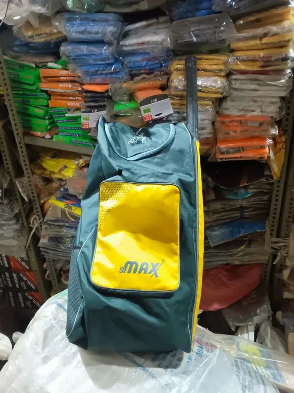 Blue_&_Yellow_Nylon_And_Polyester_Premium_Kit_Bag