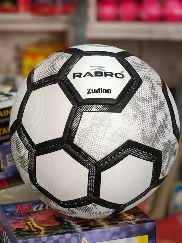 Black_&_White_Pvc_And_Synthetic_Leather_Premium_Football