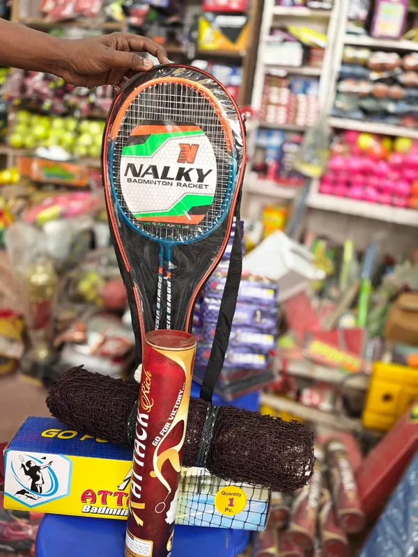 Multicolor_Steel_And_Aluminum_Premium_Badminton_Set